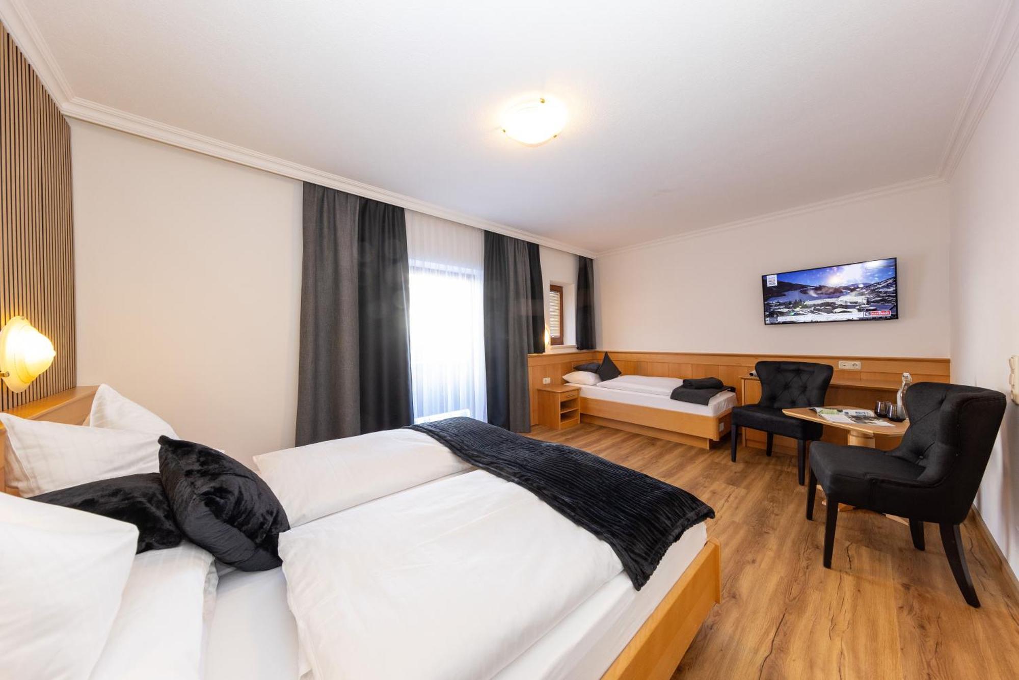 Hotel Austria Saalbach-Hinterglemm Exteriör bild