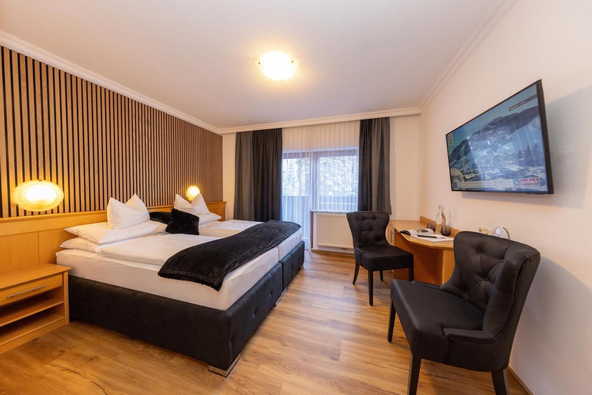 Hotel Austria Saalbach-Hinterglemm Exteriör bild