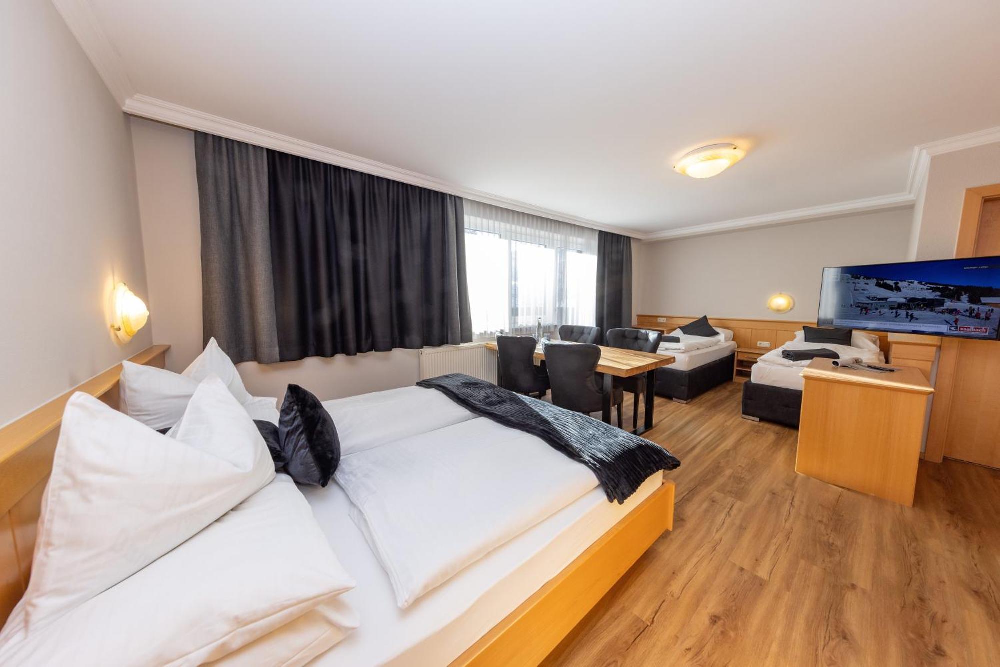 Hotel Austria Saalbach-Hinterglemm Exteriör bild